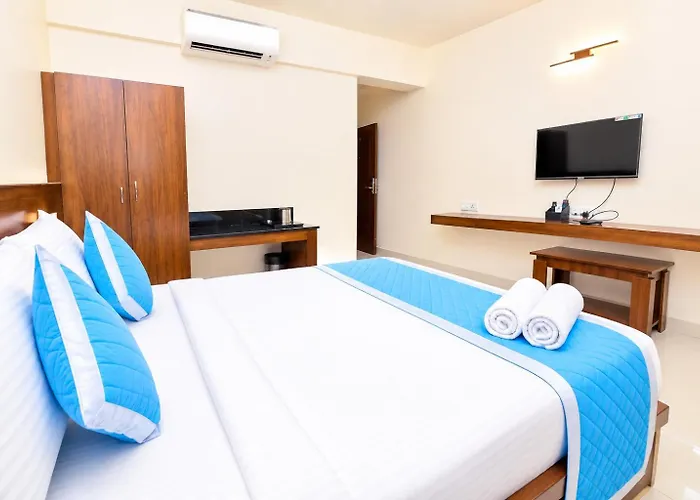 The Prakash Elite Guest House Near Vishwanath Temple, Varanasi