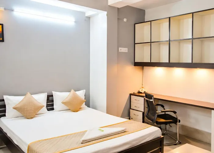 Hotel Suryansh Palace
