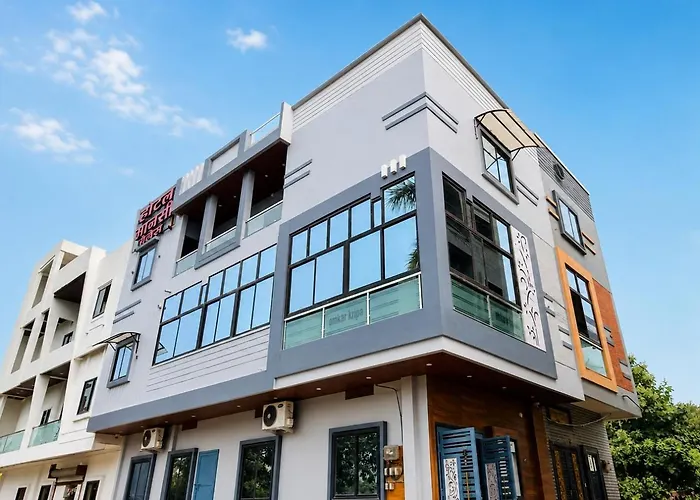 Hotel Mansi Palace
