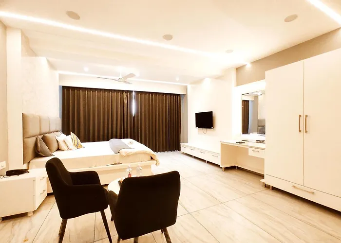 Hotel White Rock - All Luxury Rooms By Sky Hotels