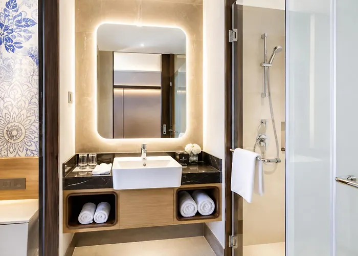 Hotel Ashoka Resort