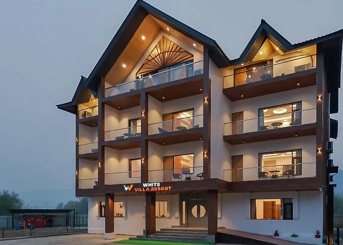 Hotel White Villa Resort