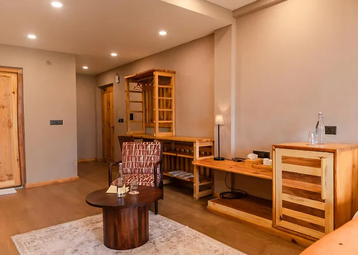 Aksai Boutique Hotel