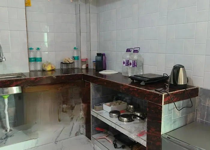 Rr Homestay II