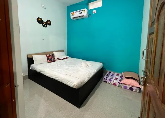 Rr Homestay II
