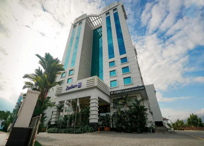 Radisson Blu Kochi Hotel