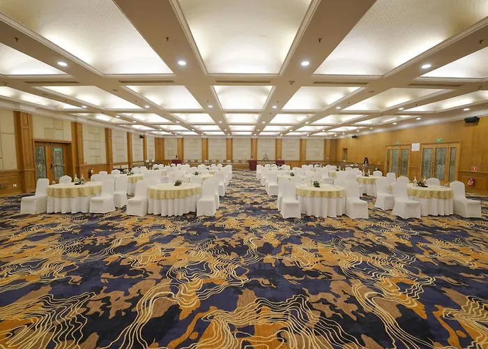 Radisson Blu Kochi Hotel