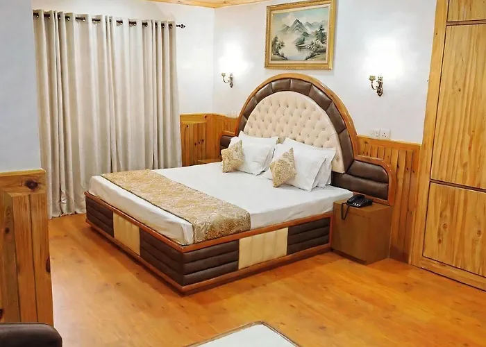 Hotel Chaman Palace