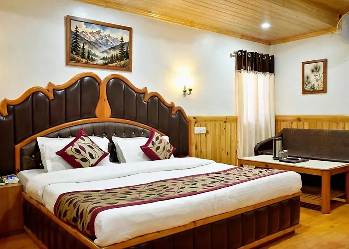 Hotel Chaman Palace