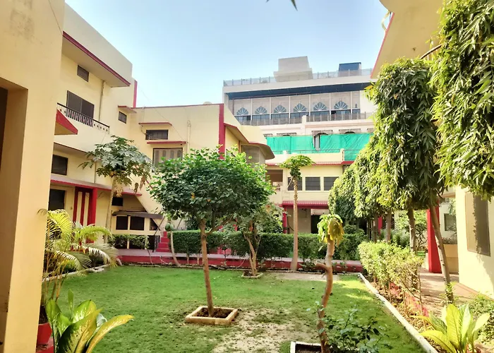 Singh Guest House