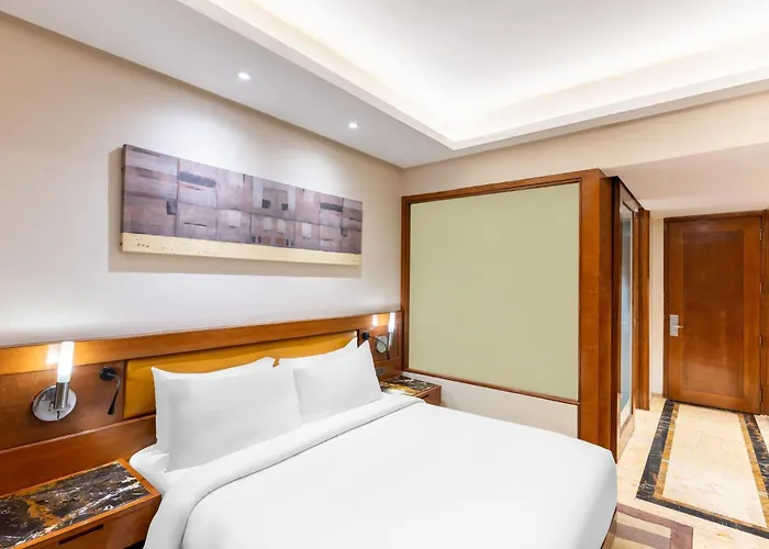 Radisson Blu Kaushambi Delhi Ncr Hotel Ghaziabad