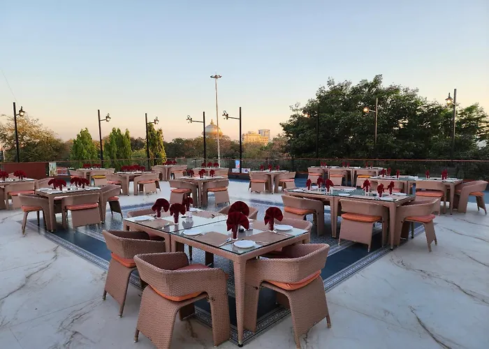Hotel Aram Jamnagar