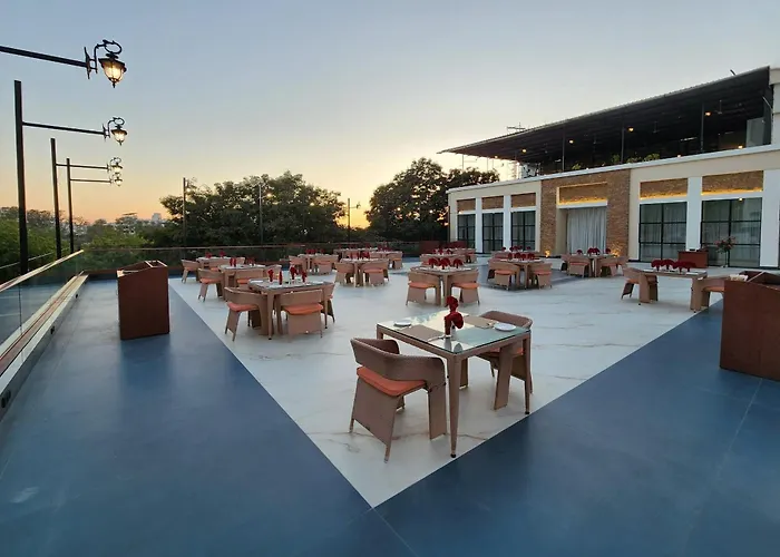 Hotel Aram