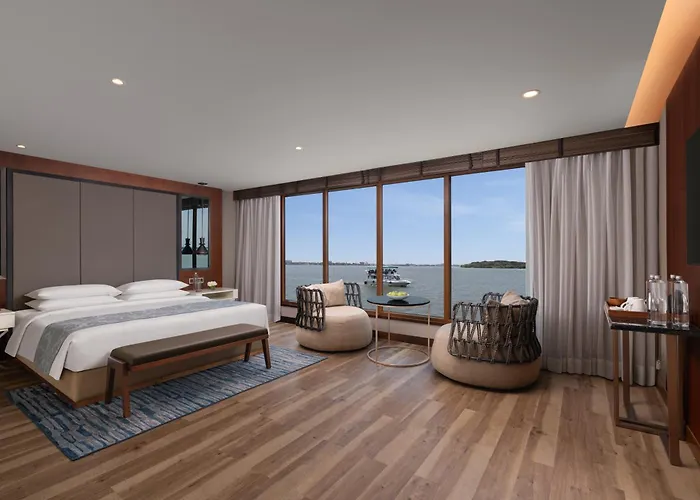 Grand Hyatt Kochi Bolgatty