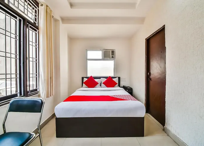 Hotel O Tirupati Residency Kota Airport