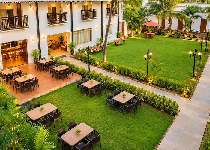 La Vaiencia Beach Resort, Morjim