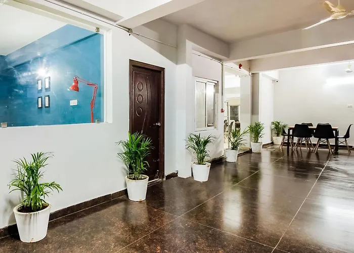 Super Hotel O Gachibowli Beside Dlf Kondapur 