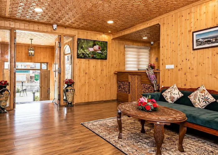 Shaw Inn By Stay Pattern Gulmarg