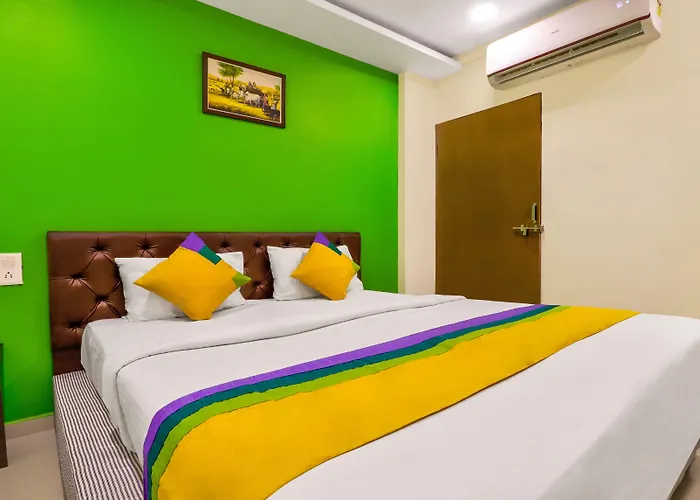 Itsy Hotels Carnival Inn