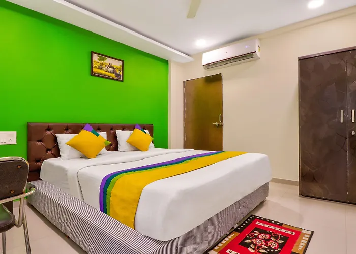 Itsy Hotels Carnival Inn
