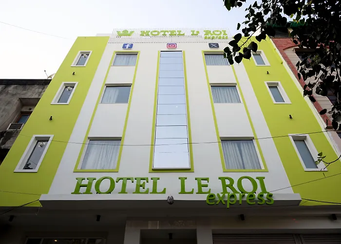 Hotel Suncity Delhi 
