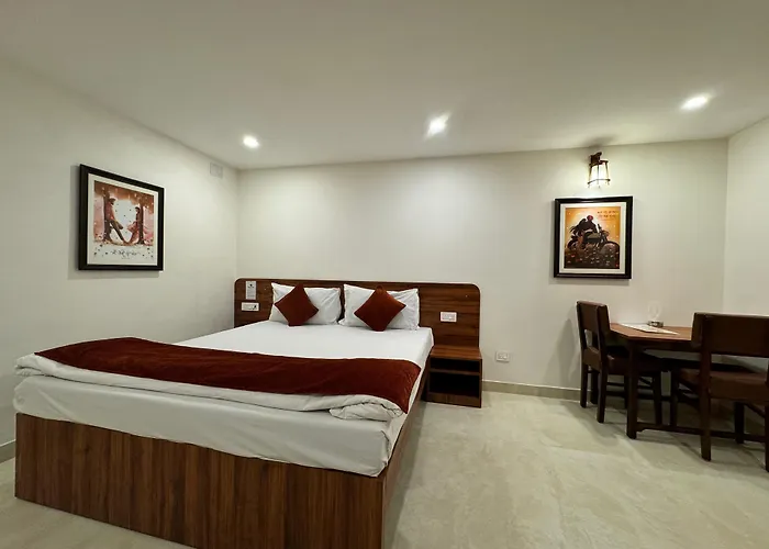 Hotel Saluja