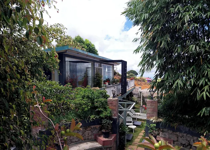 La Niebla Farm Resort