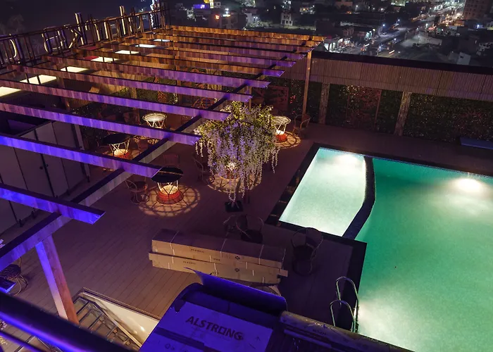 Hotel Clarks Premier ,Kota