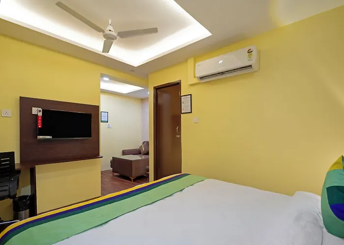 Treebo Taj Square, 10 Mins From Airport