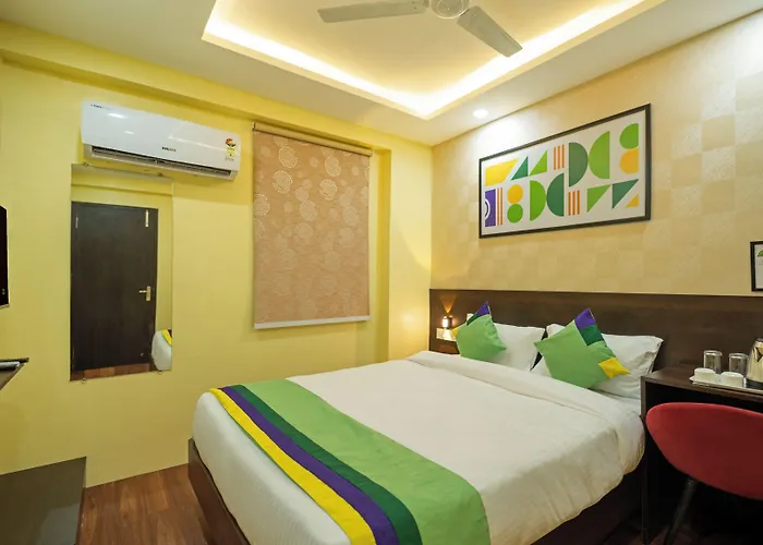 Treebo Taj Square, 10 Mins From Airport