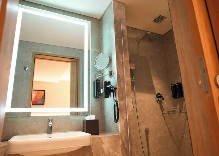 Transit By Encalm - Nap And Shower Shamshabad