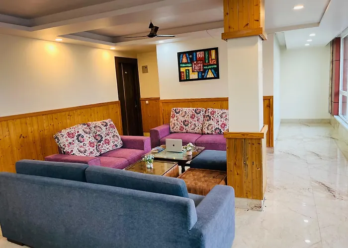 Hotel Maira