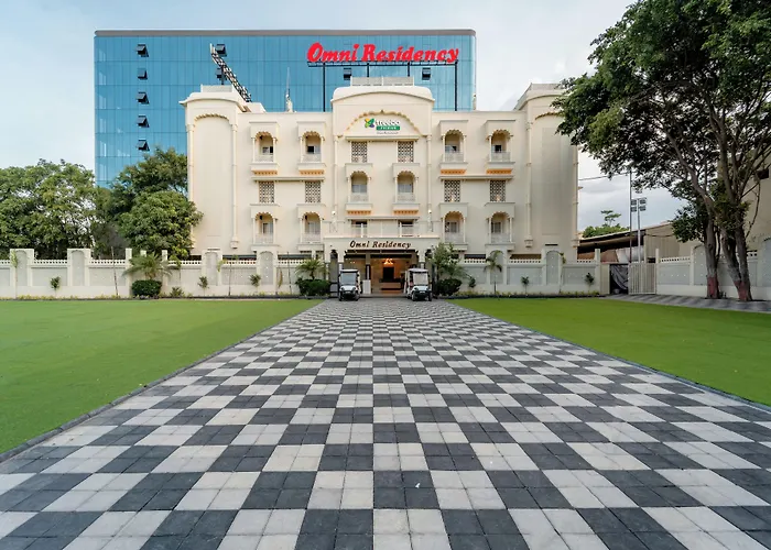 Treebo Premium Omni Residency Hotel Indore