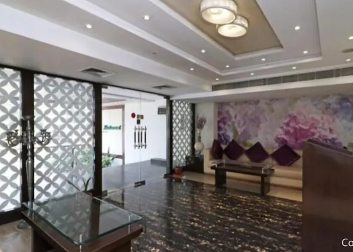 Hotel Samovar By Goyal Hoteleirs Agra 