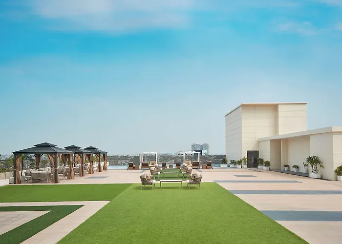 Doubletree By Hilton Varanasi
