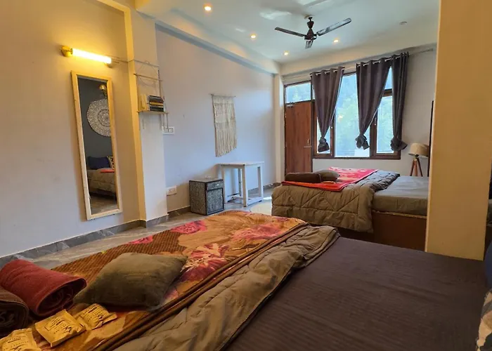 Shanti Cafe - Signature Stays Kasol