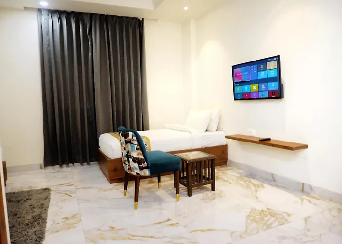 Hotel Marine House Agra 
