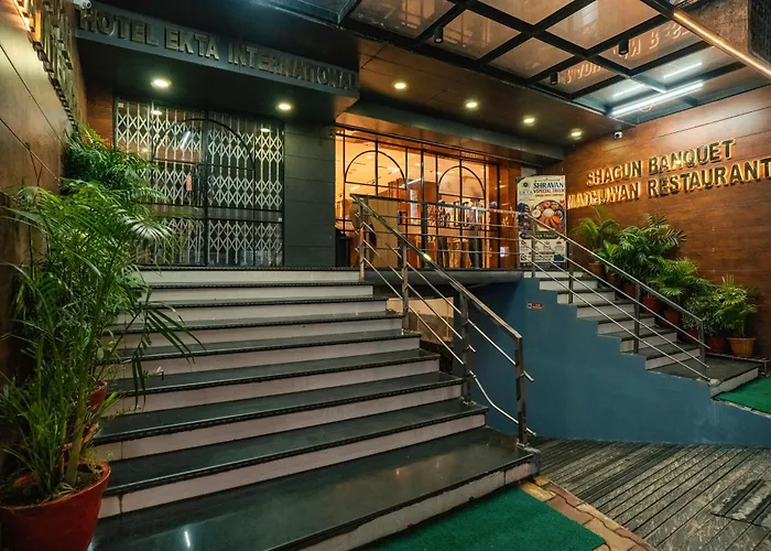Hotel Ekta International !! 300 Mts From Baba Baidyanath Dham Temple !!