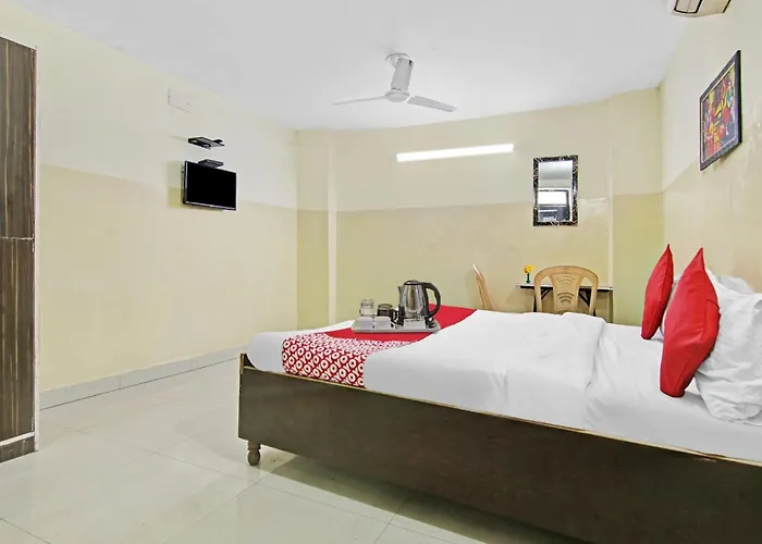 Hotel O Royal Green
