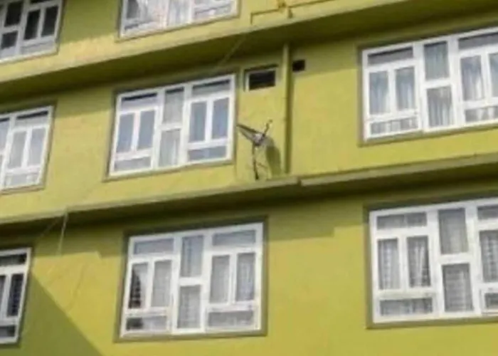 Hotel O Home Urvi Griham