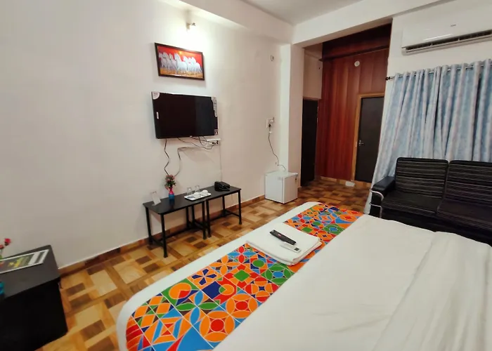 Hotel Yash Residency