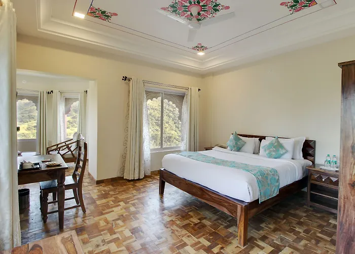 Kumbhalgarh Fort Resort-Pure Veg