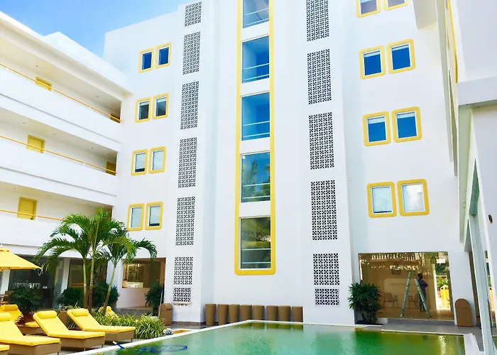 Bloom Hotel - Calangute