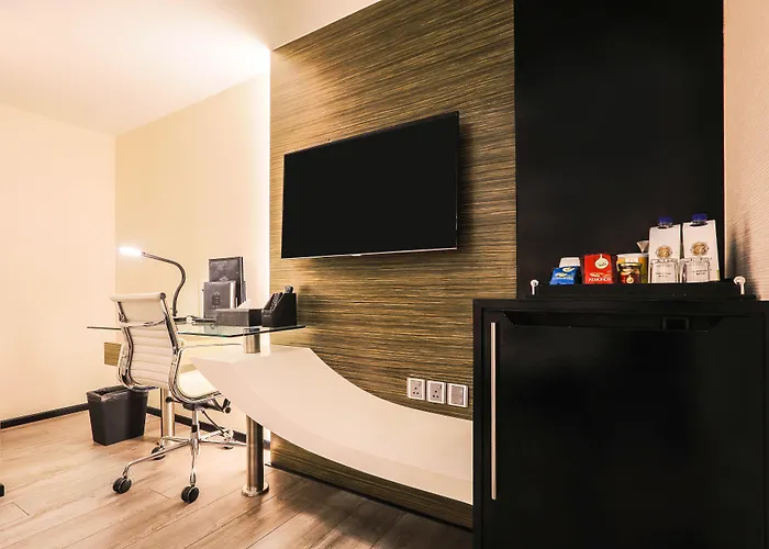 The Empresa Hotel Mumbai
