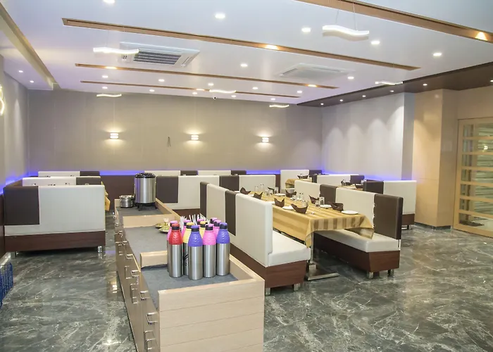 Hotel Orange International