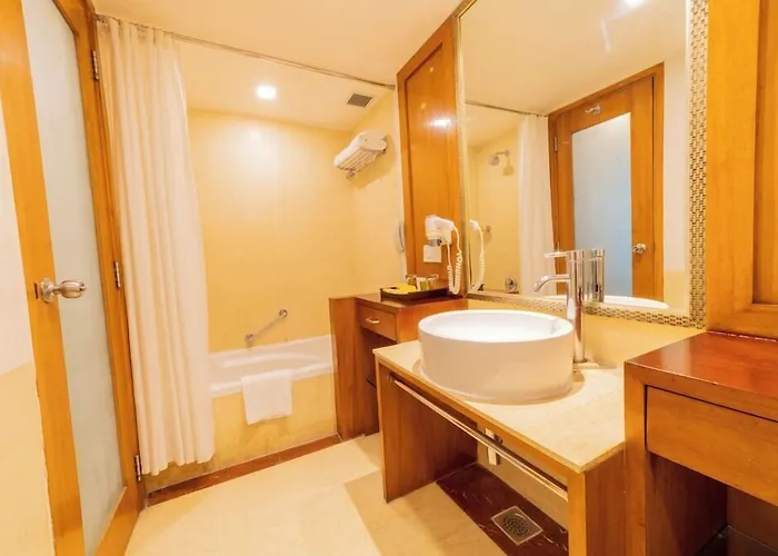 Ramada By Wyndham Jaipur Hotel