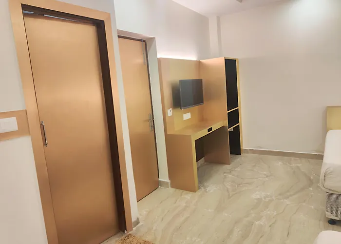 Hotel Nirmal Mahal - Paharganj - New Delhi
