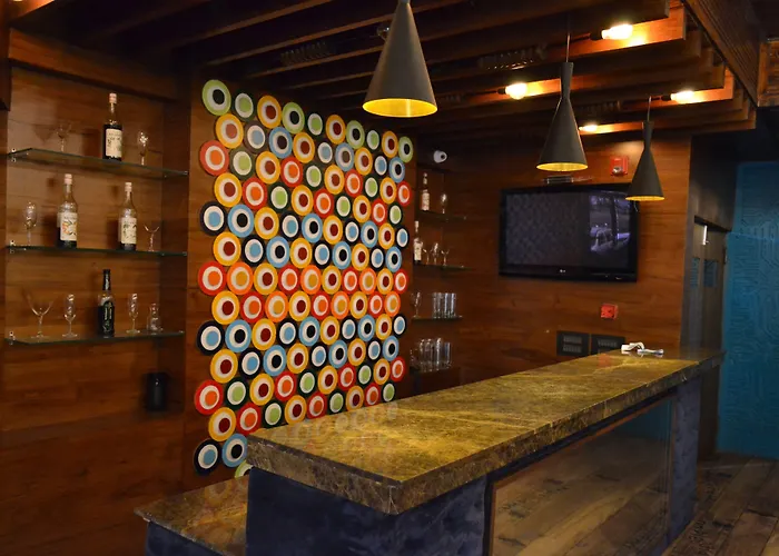 Hotel Solitaire Chandigarh - 10 Mins From Railway Station