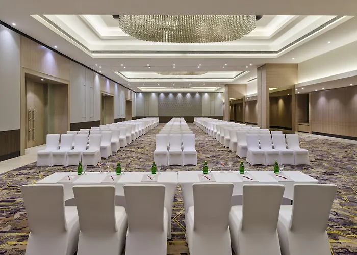 Crowne Plaza Ahmedabad City Centre By Ihg