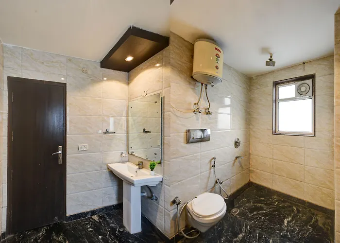 Krishna Deluxe-By Rcg Hotels